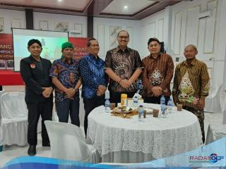 Polres Langkat Gelar Nonton Bareng Wayang Kulit Bersama Kapolri